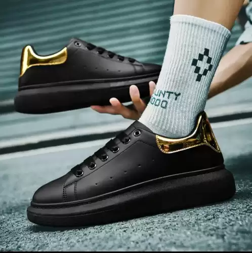 Adidasi barbati casual negri cu auriu VIP ZR 777  T7-3