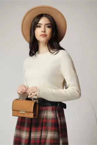 Bluza casual din tricot bej cu franjuri