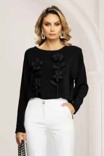 Bluza dama eleganta neagra cu flori 3D aplicate