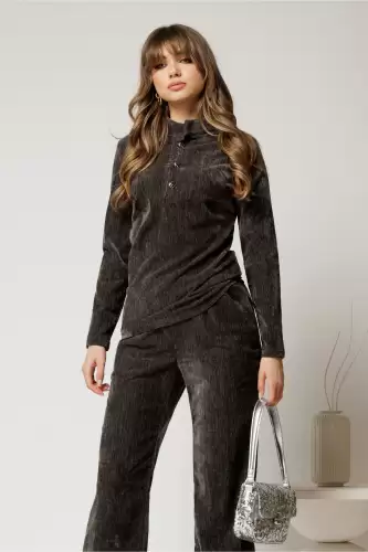 Bluza DY Fashion gri din catifea velurata cu nasturi la bust