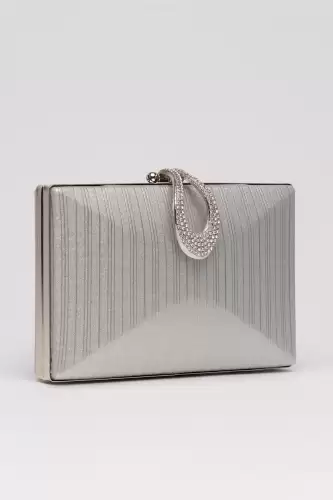 Clutch elegant argintiu cu design geometric