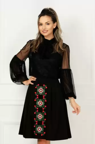 Fusta Effect neagra cu broderie traditionala
