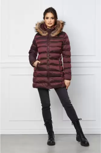 Geaca bordo cu blanita naturala la gluga