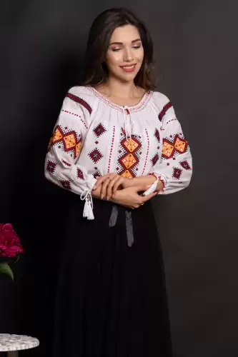 Ie dama din bumbac Dulcinea cu romburi portocalii brodate