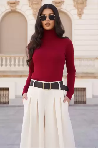 Maleta burgundy cu guler intors