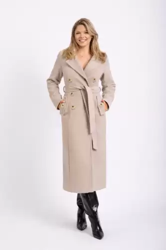 Palton dama bej cu croi cambrat si slit la spate
