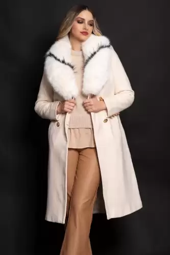 Palton din stofa crem matlasat Amarah cu blana ecologica