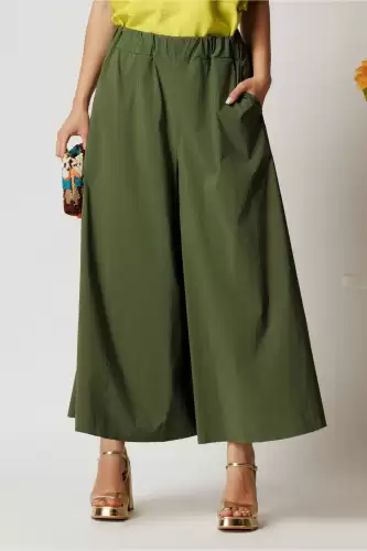 Pantaloni kaki lejeri tip fusta din viscoza cu elastic in talie