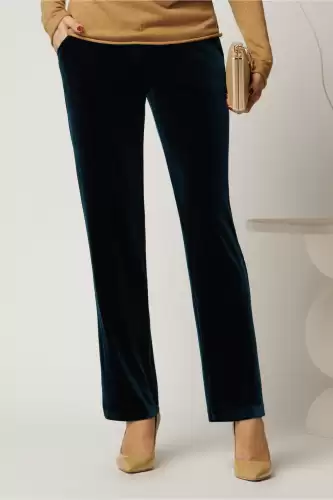Pantaloni turcoaz din catifea cu croi lejer