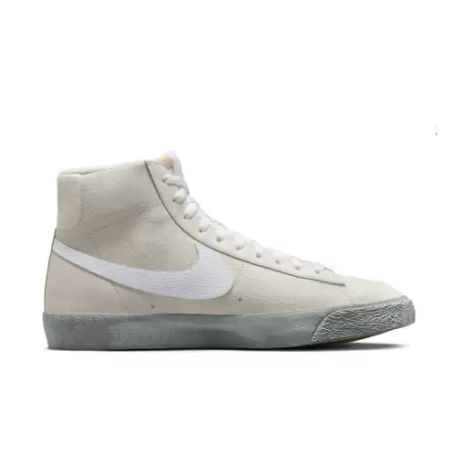 Pantofi Sport Nike Blazer MID '77 SE EMB