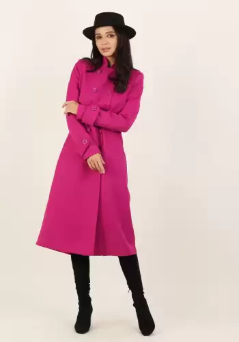 Pardesiu roz drept cu doua randuri de nasturi si buzunare laterale