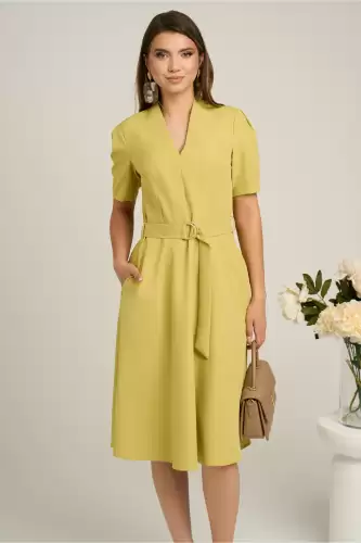 Rochie din stofa verde lime cu cordon in talie si decoteu in V