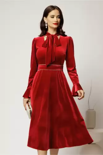 Rochie DY Fashion bordo din catifea cu perlute la decolteu si cordon detasabil