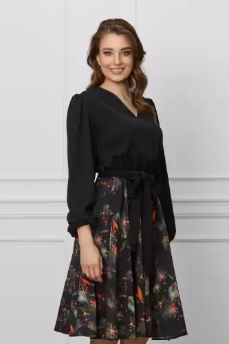 Rochie Dy Fashion neagra cu imprimeu pe fusta si cordon in talie