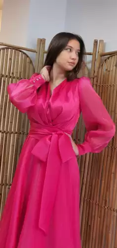 Rochie fucsia din organza midi de ocazie