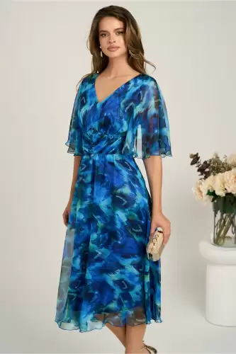 Rochie midi albastra din voal in clos cu imprimeuri si maneci vaporoase