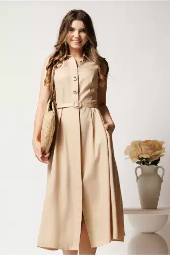 Rochie midi bej din tencel in clos cu nasturi si curea