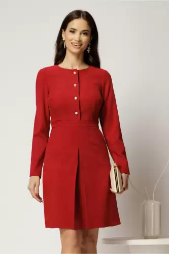 Rochie scurta bordo din catifea reiata cu pliu pe fusta si nasturi perla