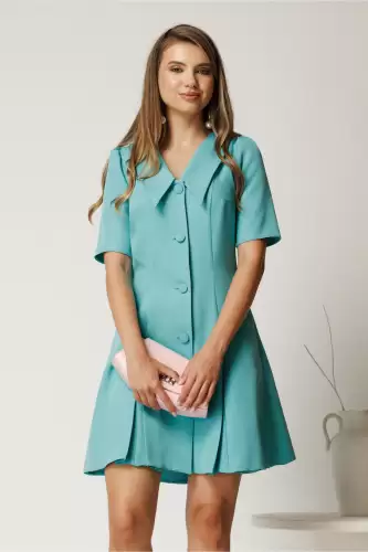 Rochie scurta turcoaz din stofa in clini cu nasturi si guler maxi