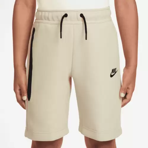 Sort Nike B NSW TECH FLC SHORT