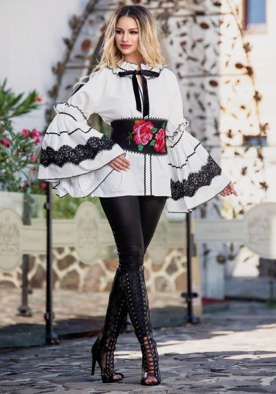 Bluza tip ie alba traditionala cu insertii din dantela