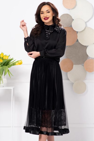 Bluza dama eleganta din voal negru cu guler din organza
