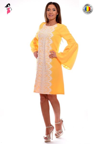 Rochie galbena lejera cu maneci clopot